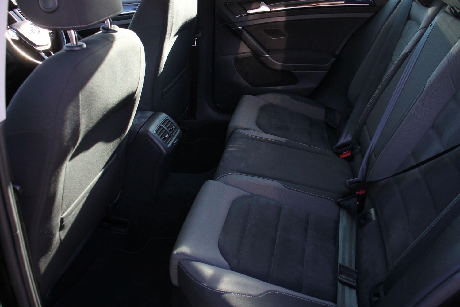 Used Volkswagen Golf 2018 for sale - 76989925: Photo 13