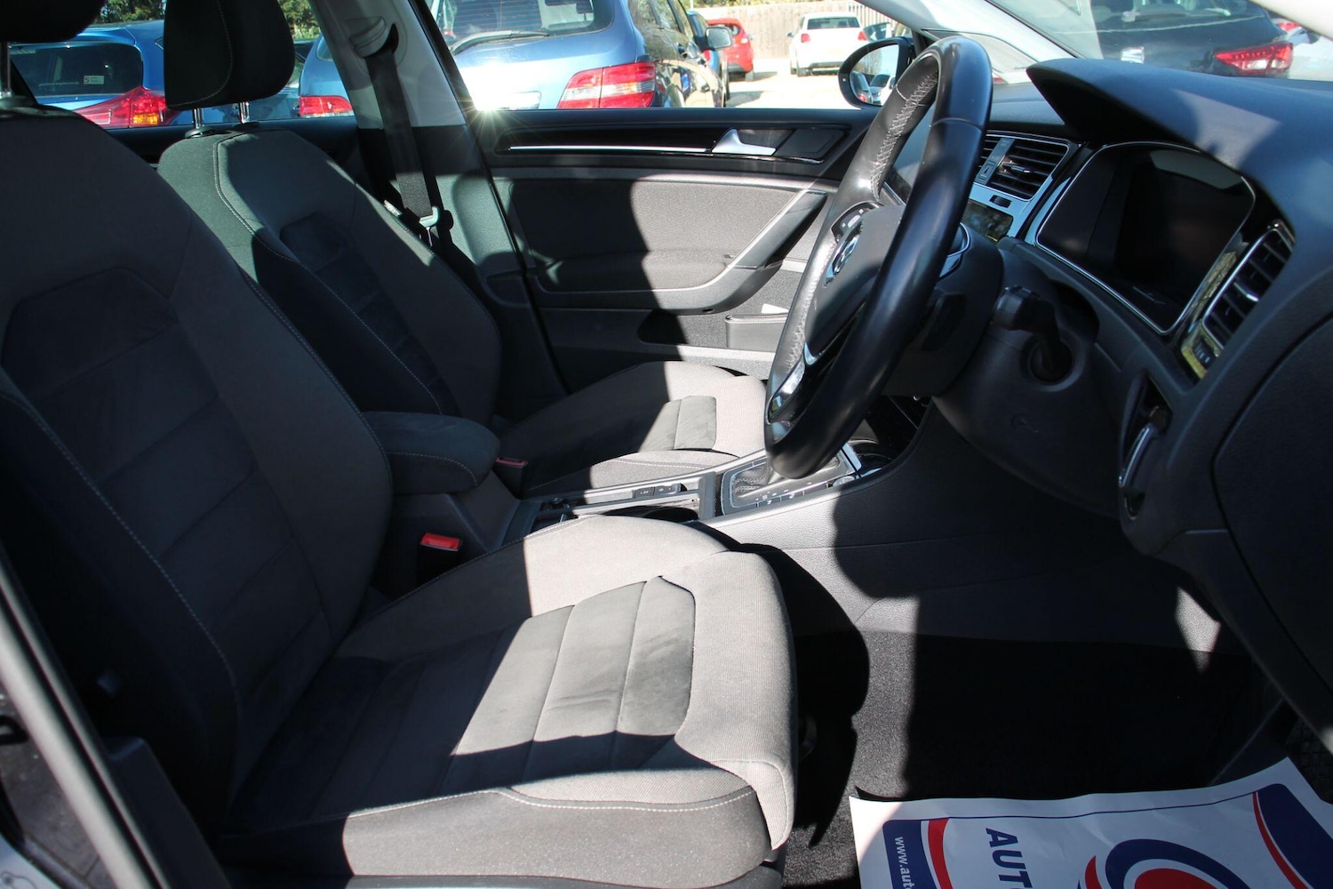 Used Volkswagen Golf 2018 for sale - 76989925: Photo 9