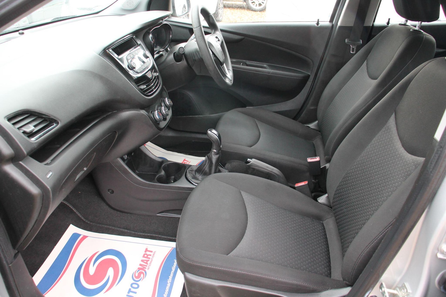 Used Vauxhall Viva 2016 for sale - 77440101: Photo 10