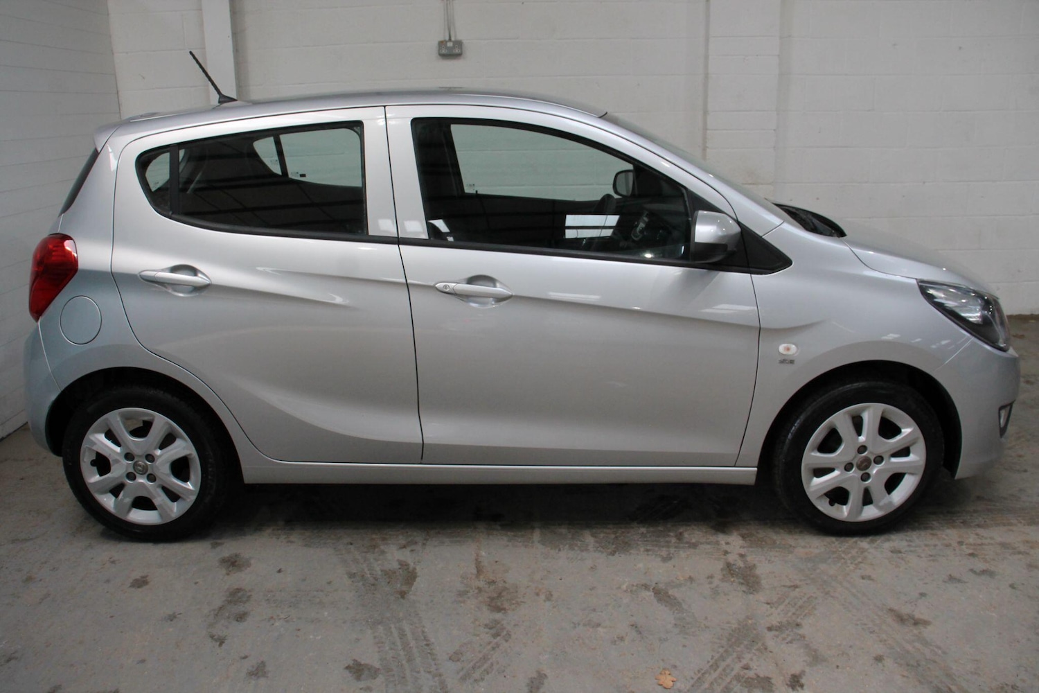 Used Vauxhall Viva 2016 for sale - 77440101: Photo 8