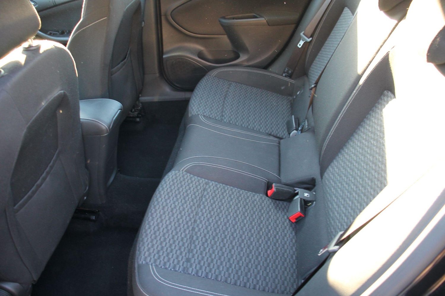 Used Vauxhall Astra for sale - 76996302: Photo 12