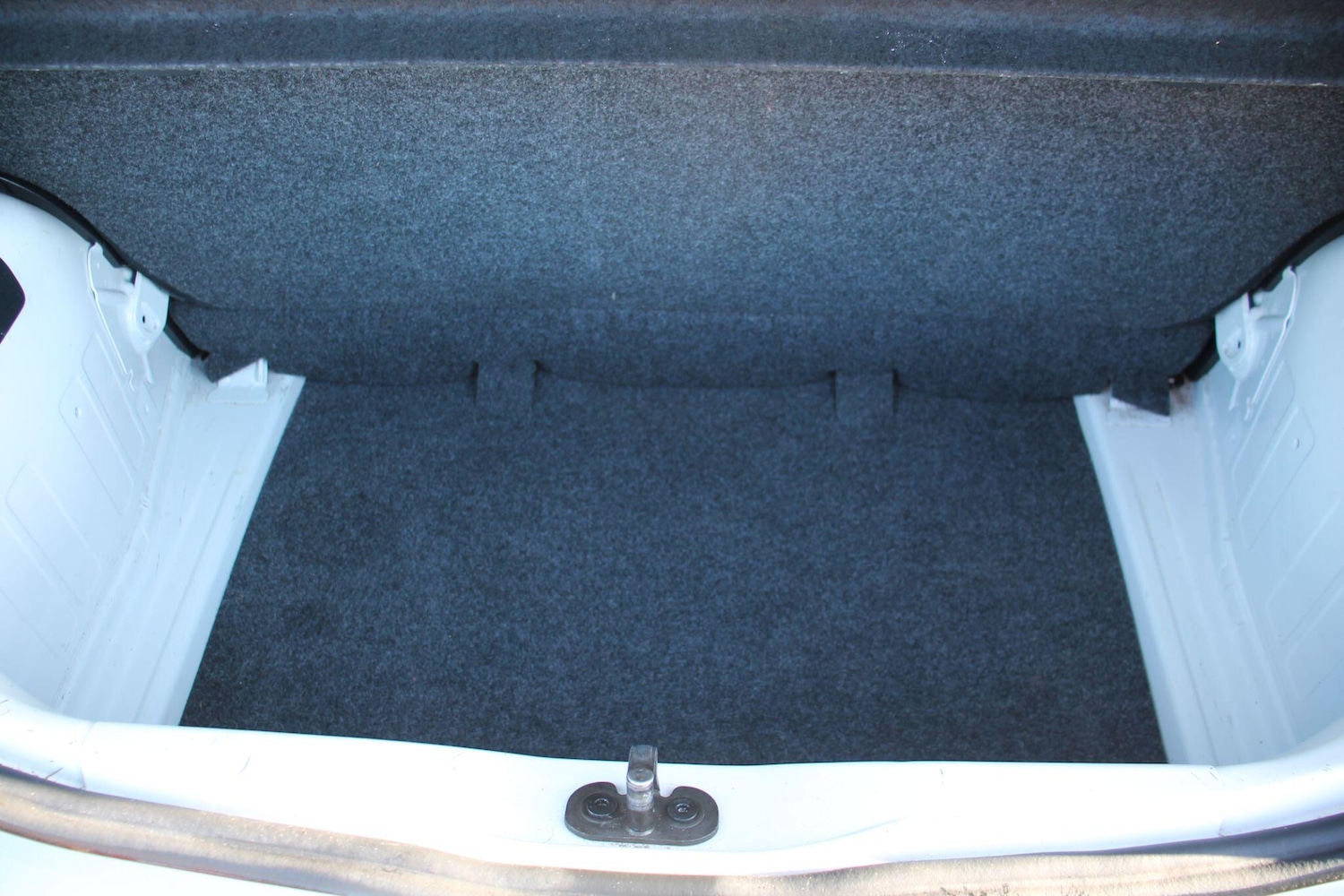 Used Volkswagen up! 2013 for sale - 77097609: Photo 14