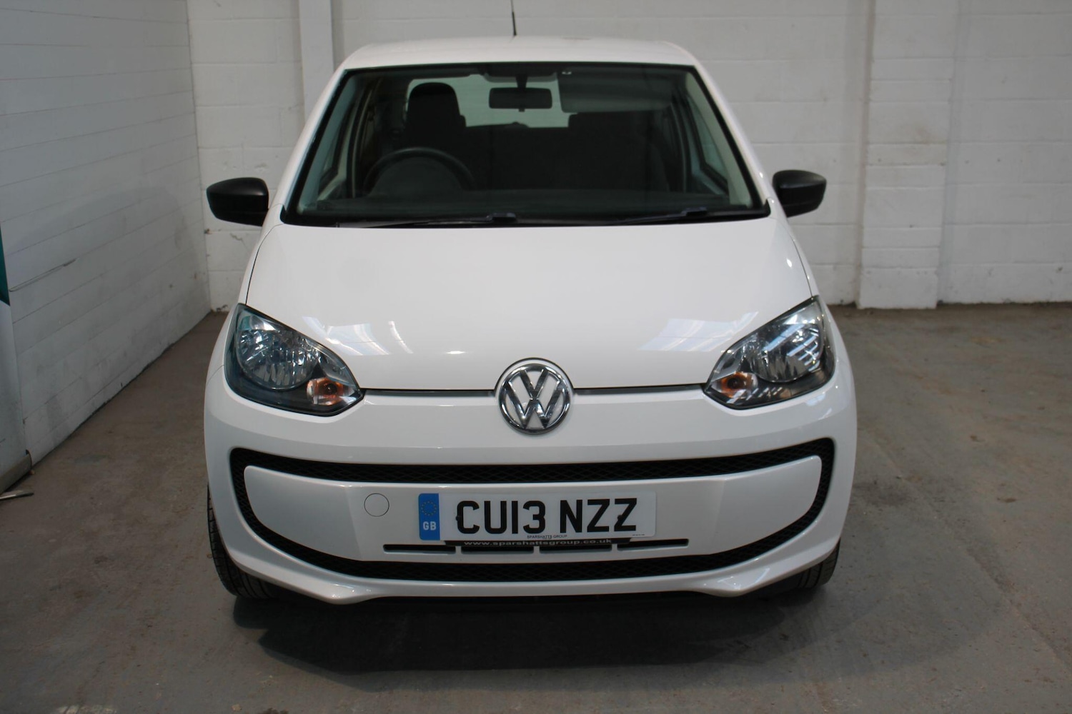 Used Volkswagen up! 2013 for sale - 77097609: Photo 2