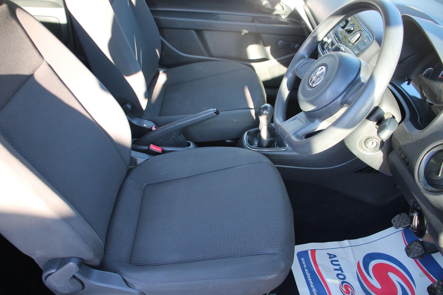 Used Volkswagen up! 2013 for sale - 77097609: Photo 9