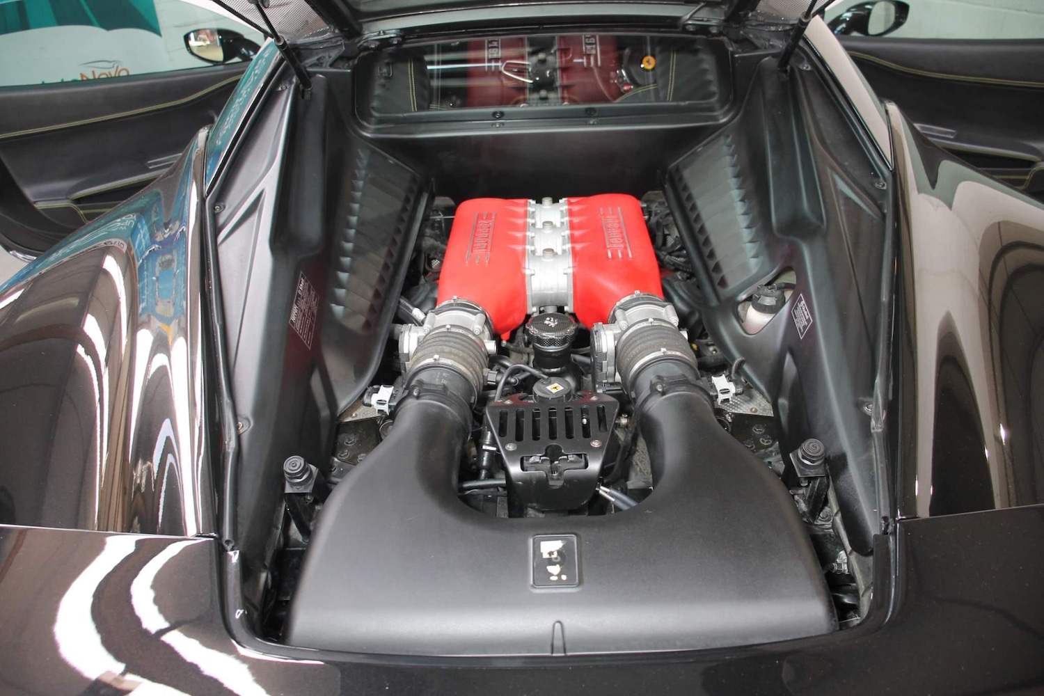 Used Ferrari 458 2010 for sale - 77978126: Photo 27