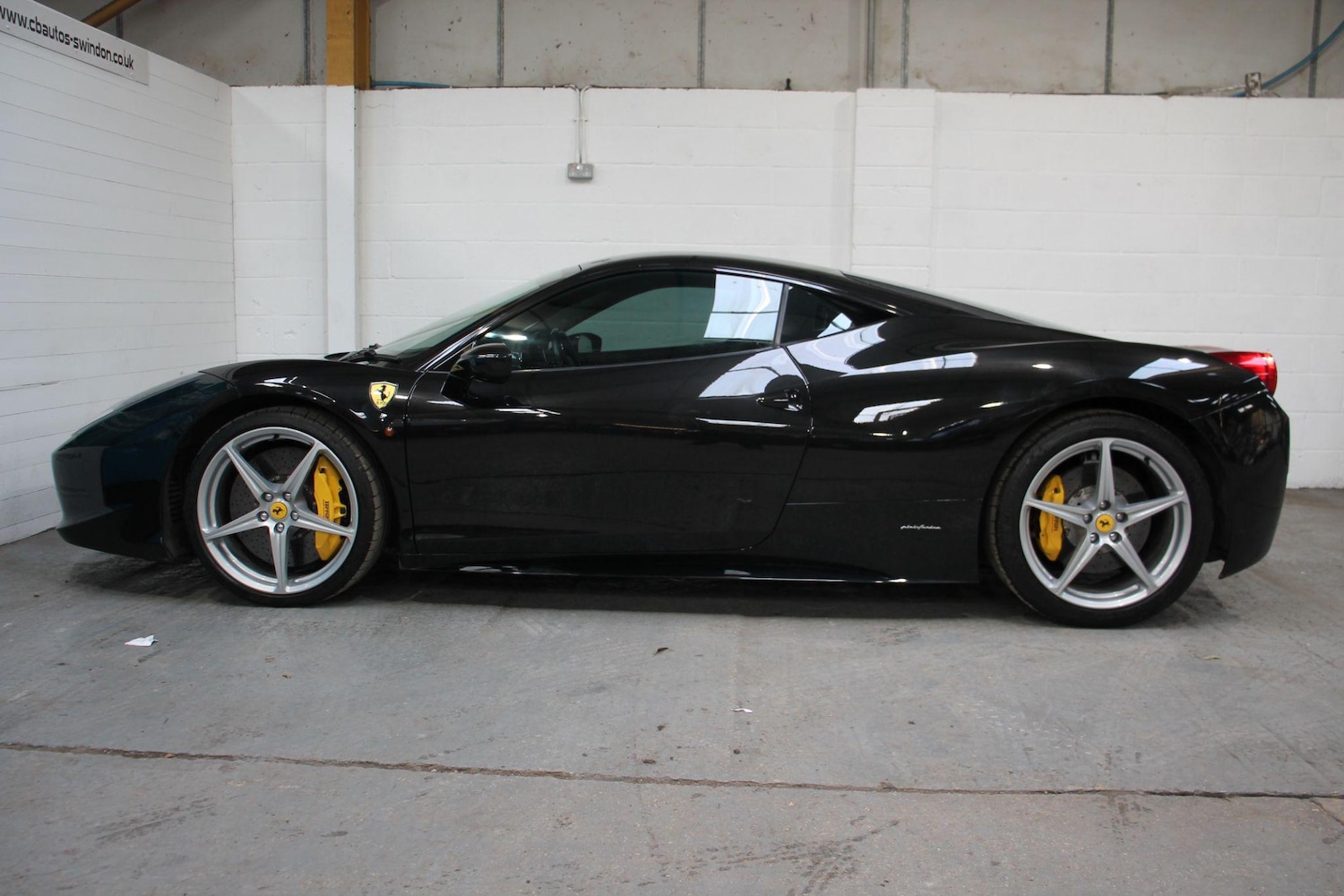 Used Ferrari 458 2010 for sale - 77978126: Photo 7