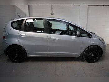 Used Honda Jazz 2010 for sale - 75493497: Photo