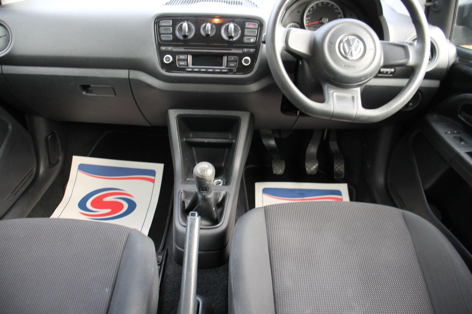 Used Volkswagen up! 2013 for sale - 76326476: Photo 11