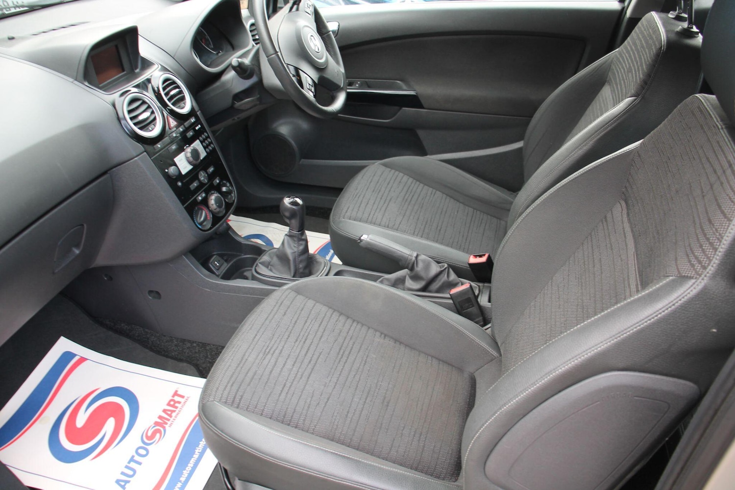 Used Vauxhall Corsa 2014 for sale - 76270440: Photo 10