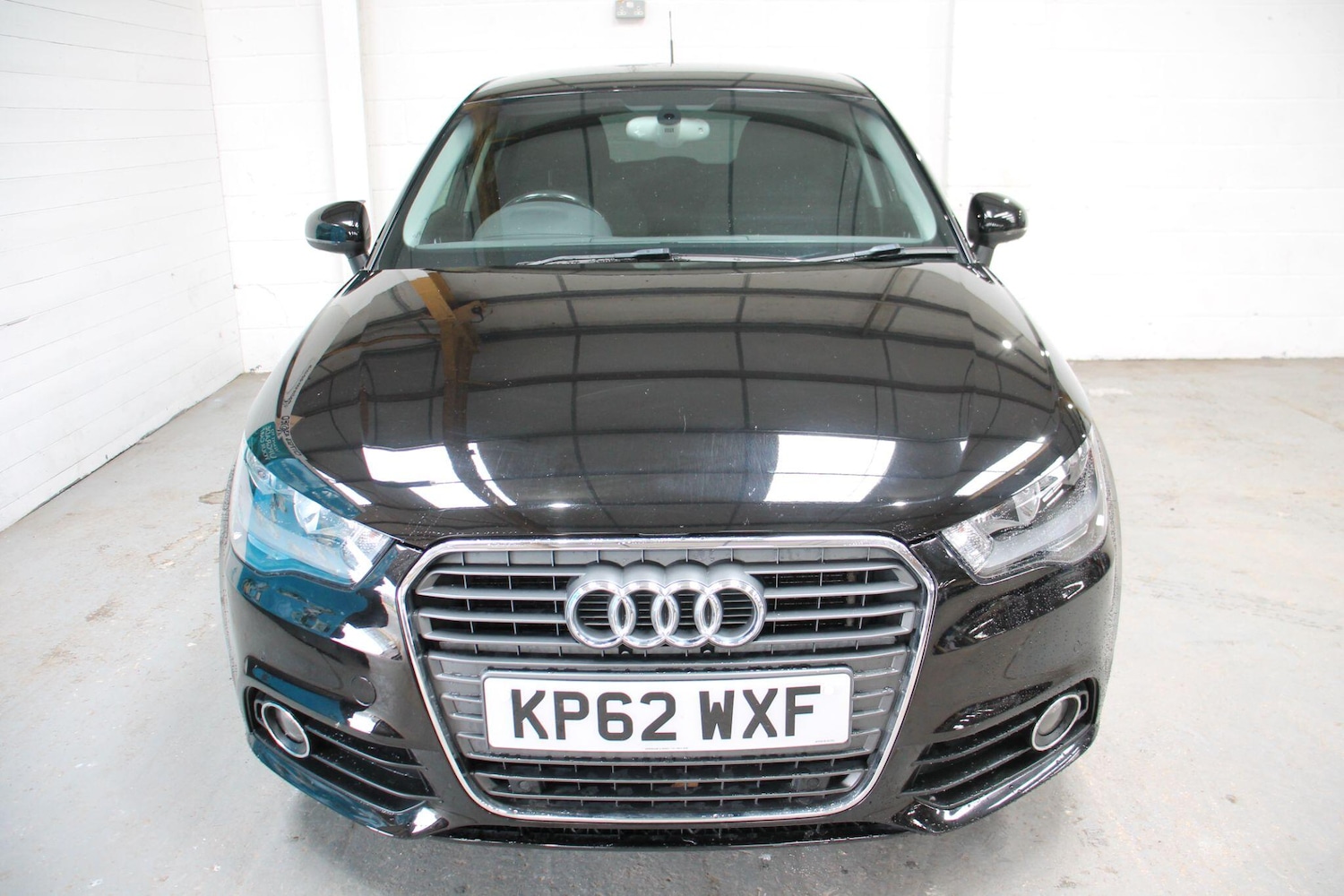 Used Audi A1 2012 for sale - 78116163: Photo 2