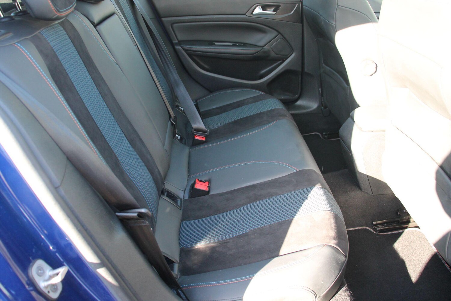 Used Peugeot 308 2019 for sale - 77440111: Photo 17