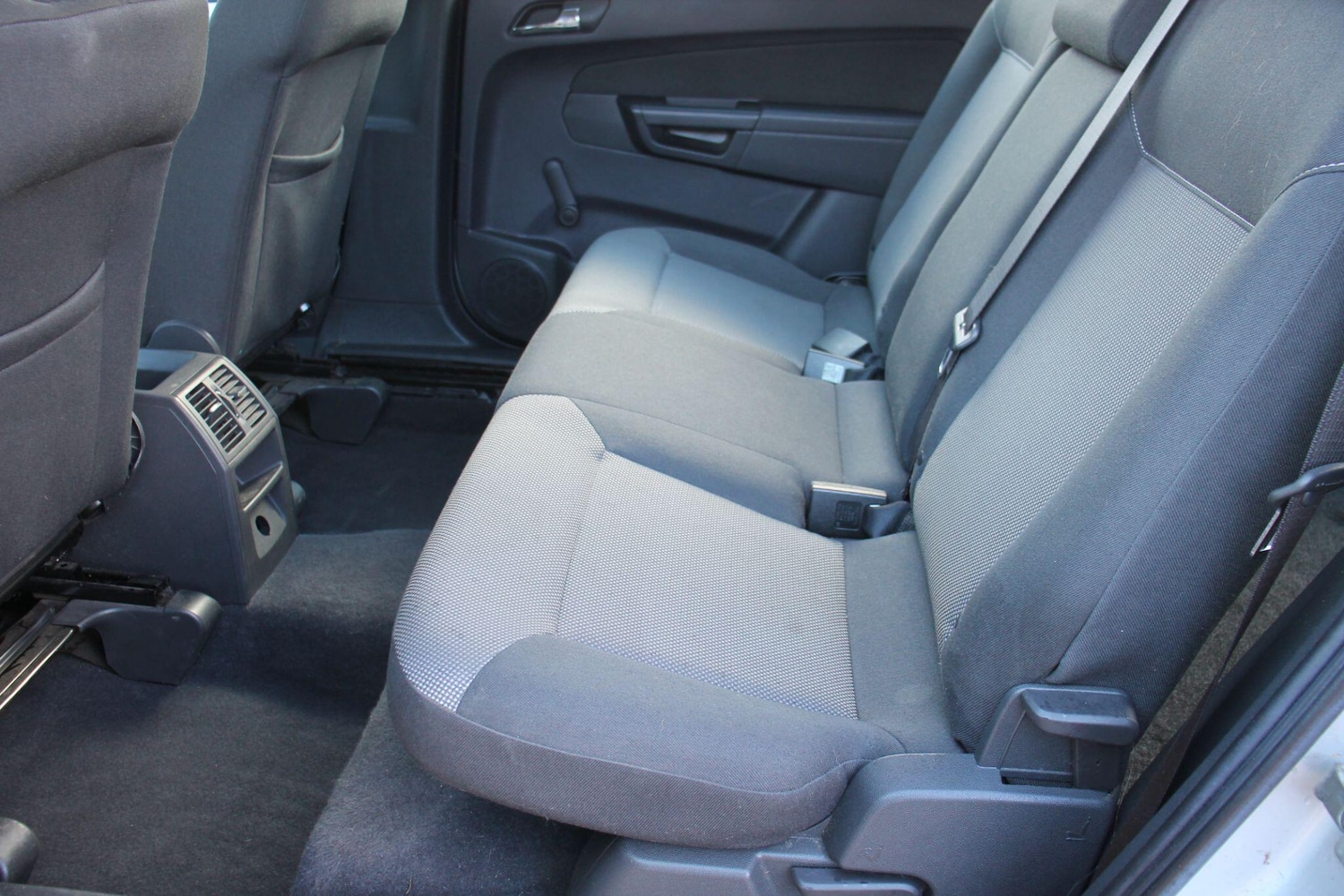 Used Vauxhall Zafira 2014 for sale - 76284100: Photo 11