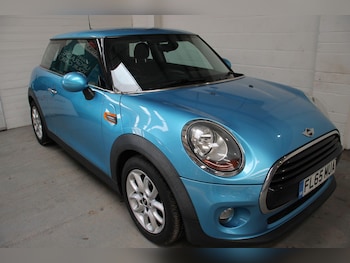 (65) - 1.5 Cooper Euro 6 (s/s) 3dr