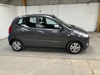 Used Hyundai i10 2012 for sale - 78504244: Photo