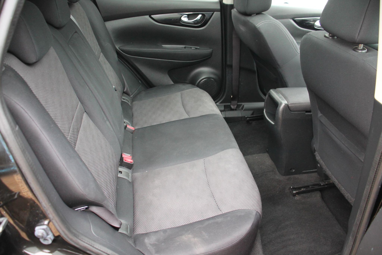 Used Nissan Qashqai 2014 for sale - 76398747: Photo 15