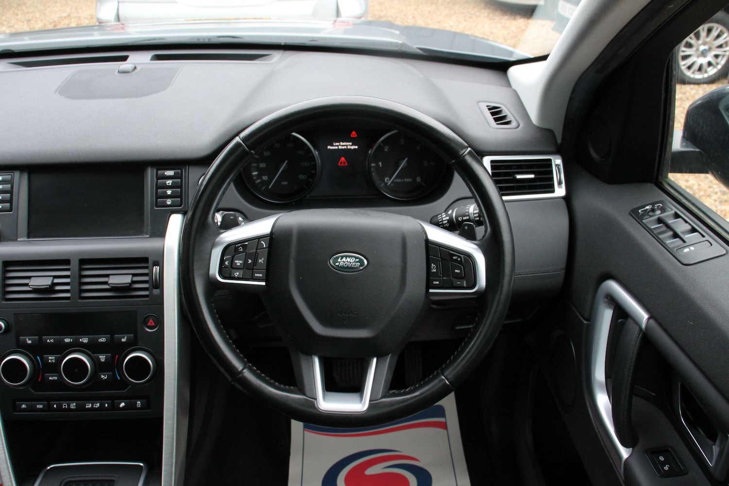 Used Land Rover Discovery Sport 2016 for sale - 77412159: Photo 19