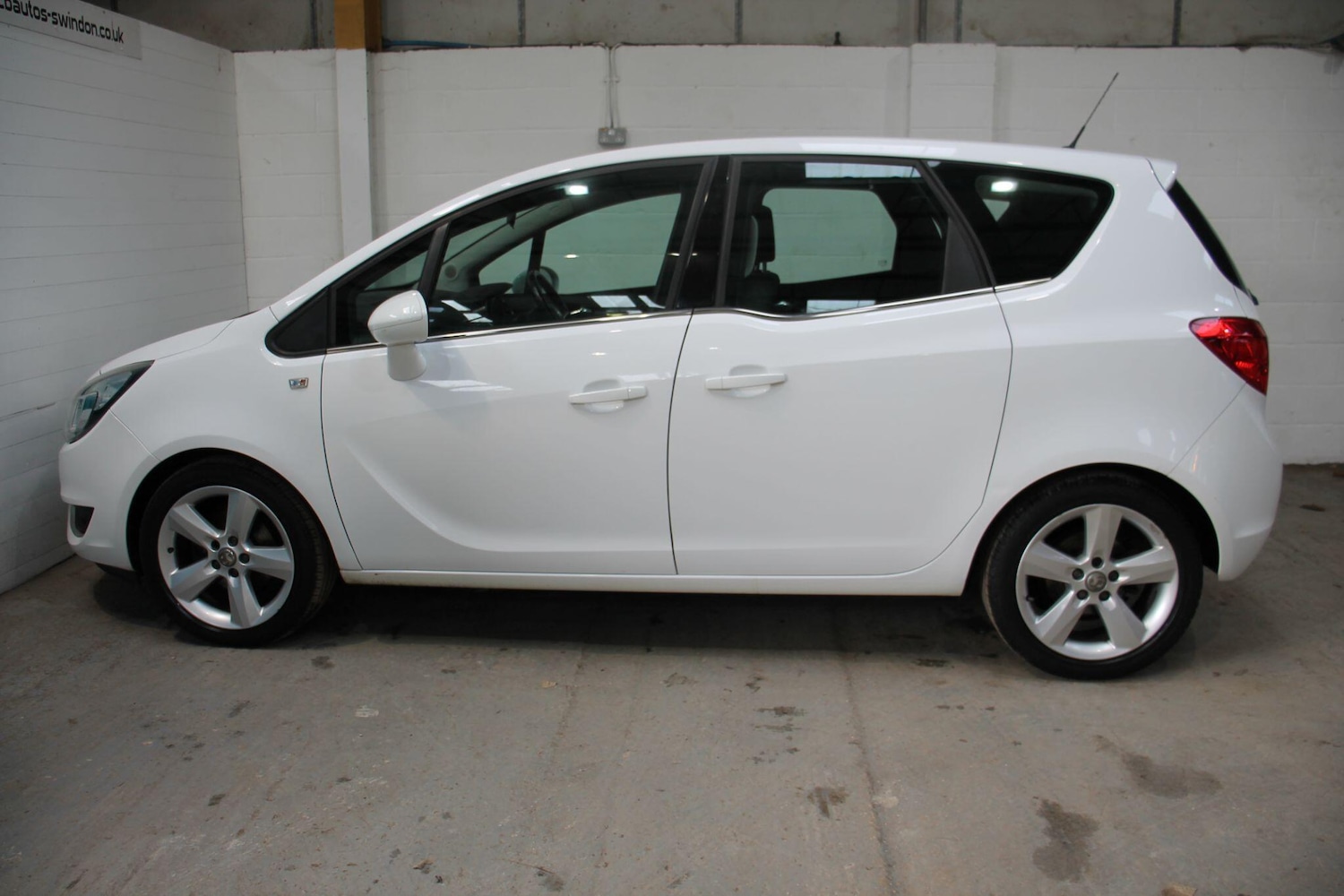 Used Vauxhall Meriva 2015 for sale - 76801697: Photo 4