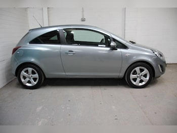 Used Vauxhall Corsa 2015 for sale - 77029870: Photo