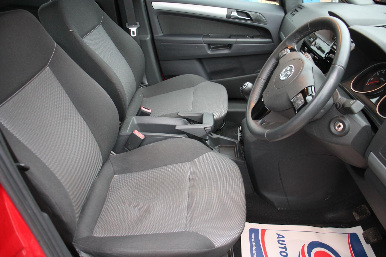 Used Vauxhall Zafira 2013 for sale - 76801127: Photo 8