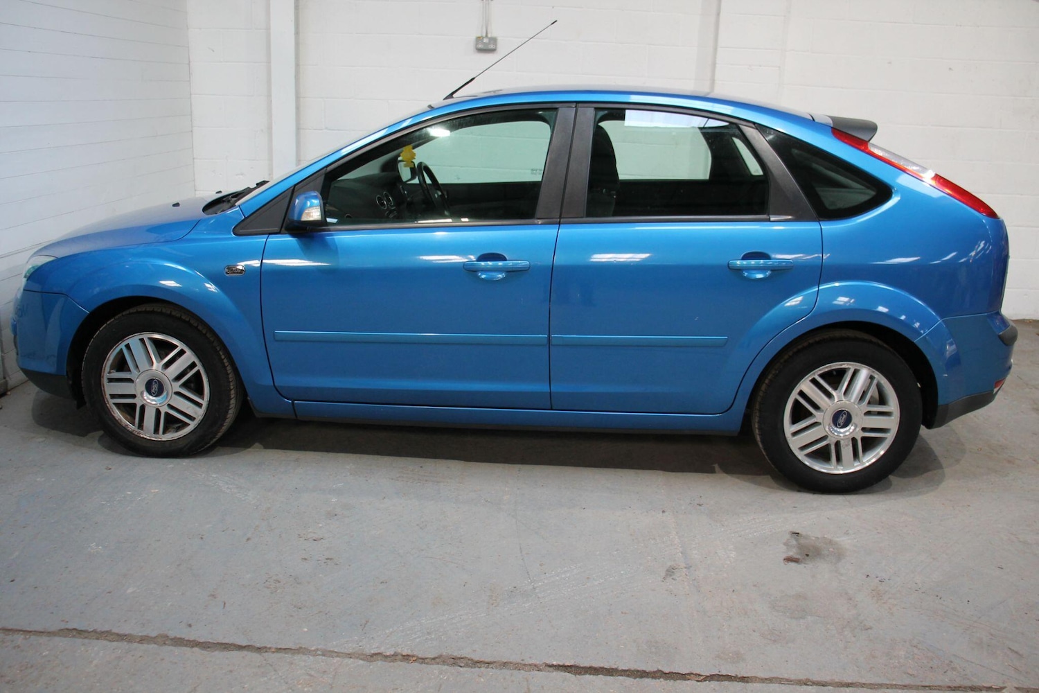 Used Ford Focus 2007 for sale - 76666969: Photo 4