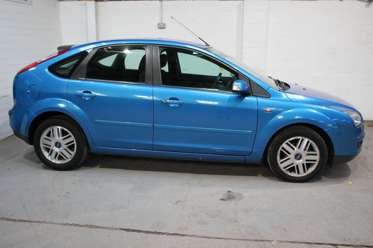Used Ford Focus 2007 for sale - 76666969: Photo 8