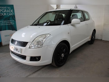 Used Suzuki Swift 2010 for sale - 75977622: Photo