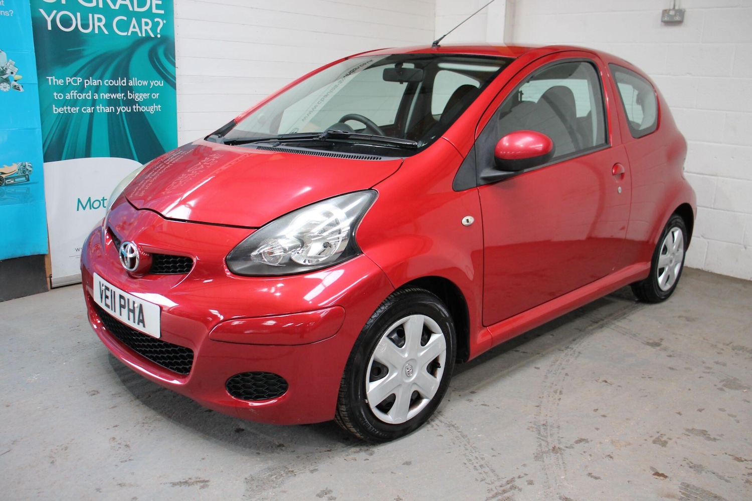 Used Toyota AYGO 2011 for sale - 76592613: Photo 3