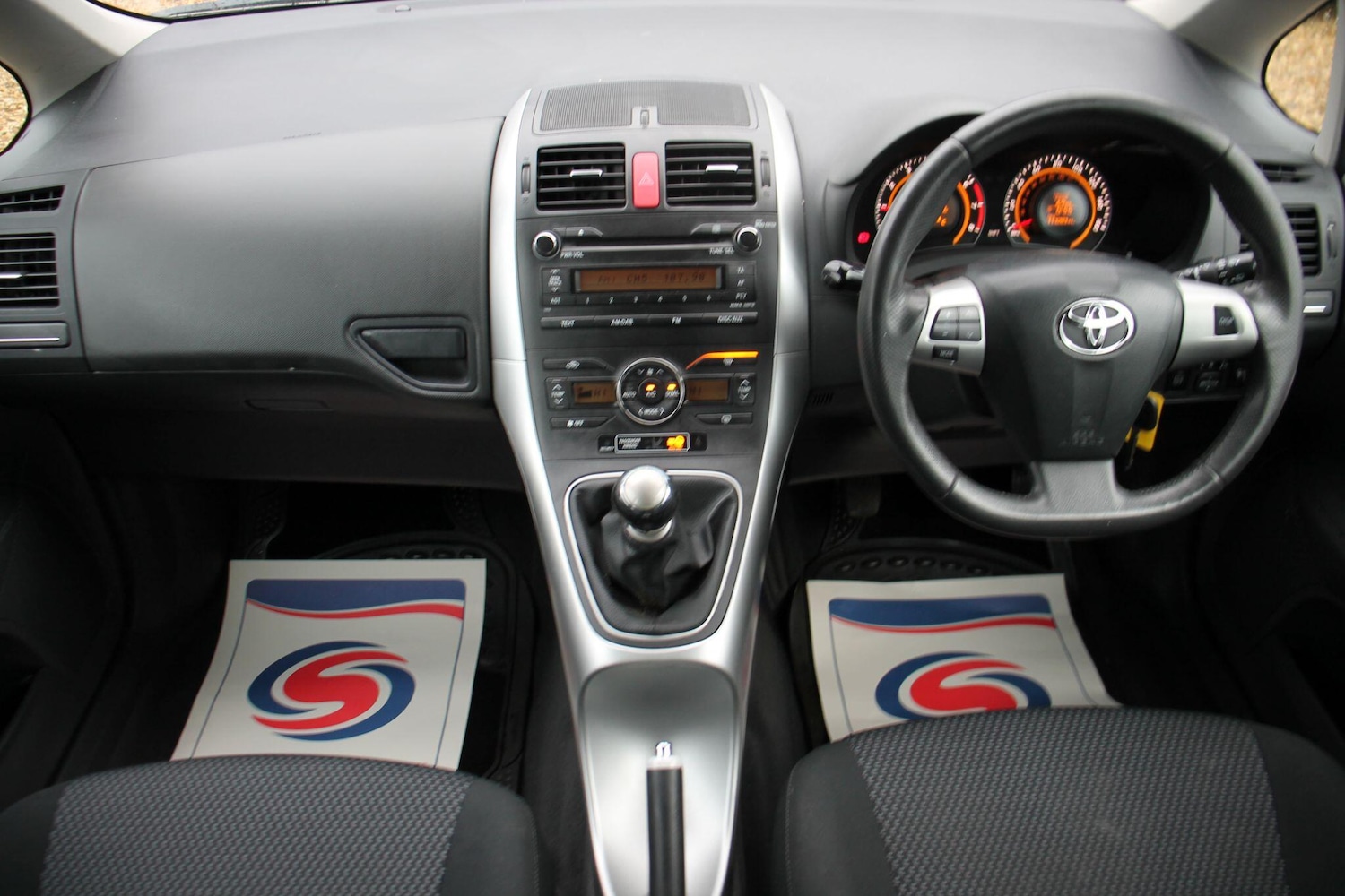 Used Toyota Auris 2011 for sale - 77109429: Photo 13