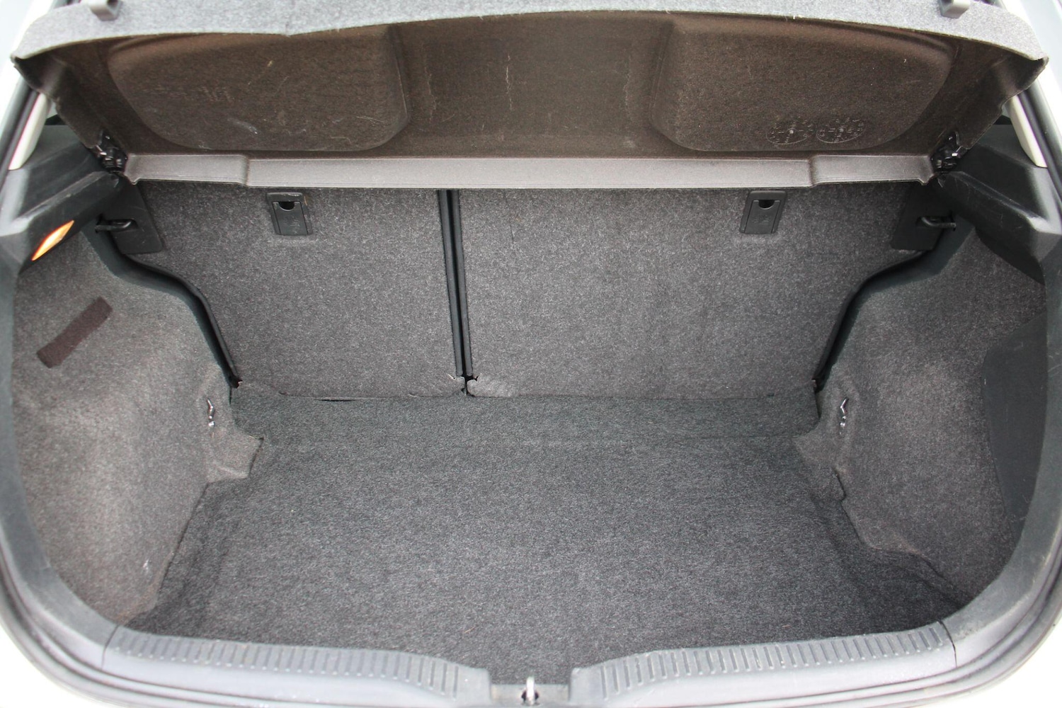 Used Toyota Auris 2011 for sale - 77109429: Photo 15