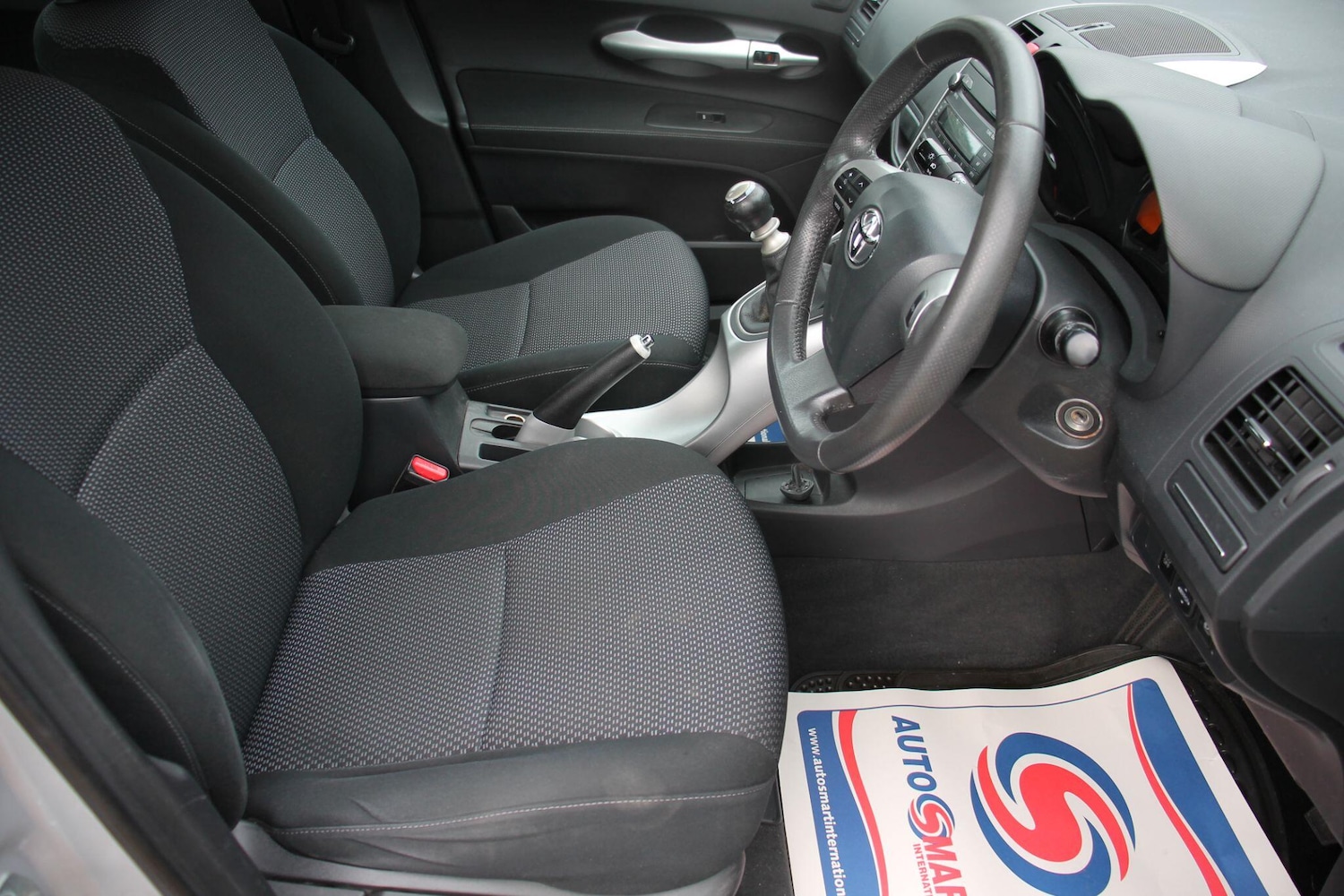 Used Toyota Auris 2011 for sale - 77109429: Photo 9