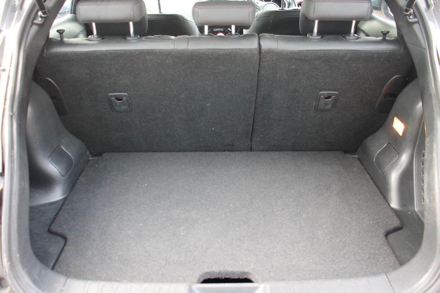 Used Nissan Juke 2014 for sale - 76432610: Photo 16