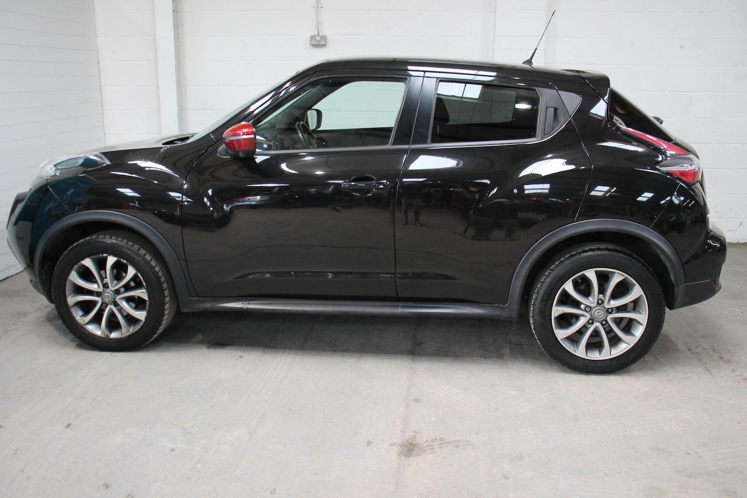Used Nissan Juke 2014 for sale - 76432610: Photo 4