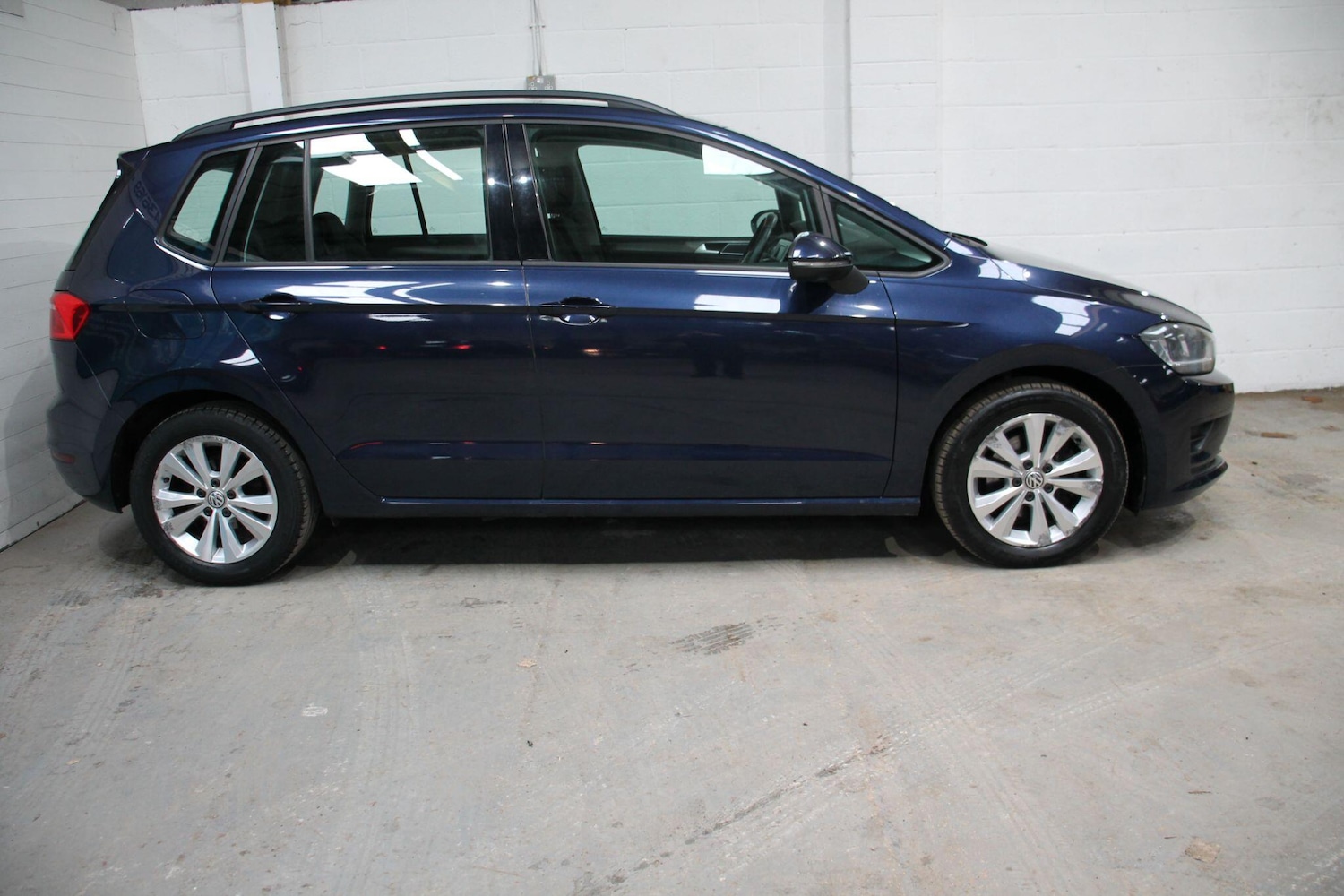 Used Volkswagen Golf SV 2015 for sale - 76918607: Photo 8