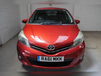 Used Toyota Yaris 2011 for sale - 79018630: Photo