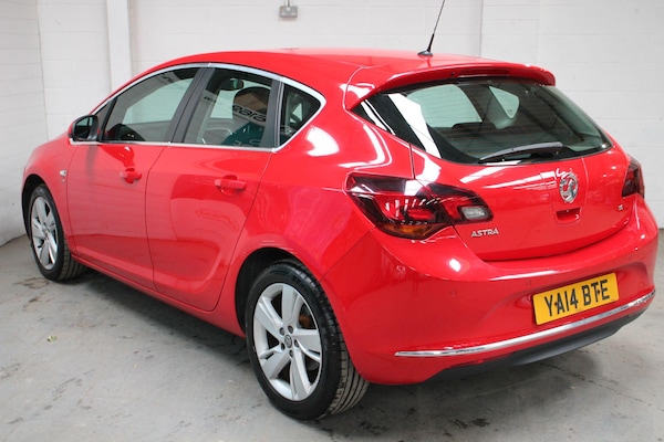 Used Vauxhall Astra 2014 for sale - 76167555: Photo 5