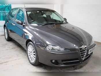 2009 (09) - 1.6 T.Spark Lusso 5dr