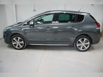 Used Peugeot 3008 2015 for sale - 79544178: Photo