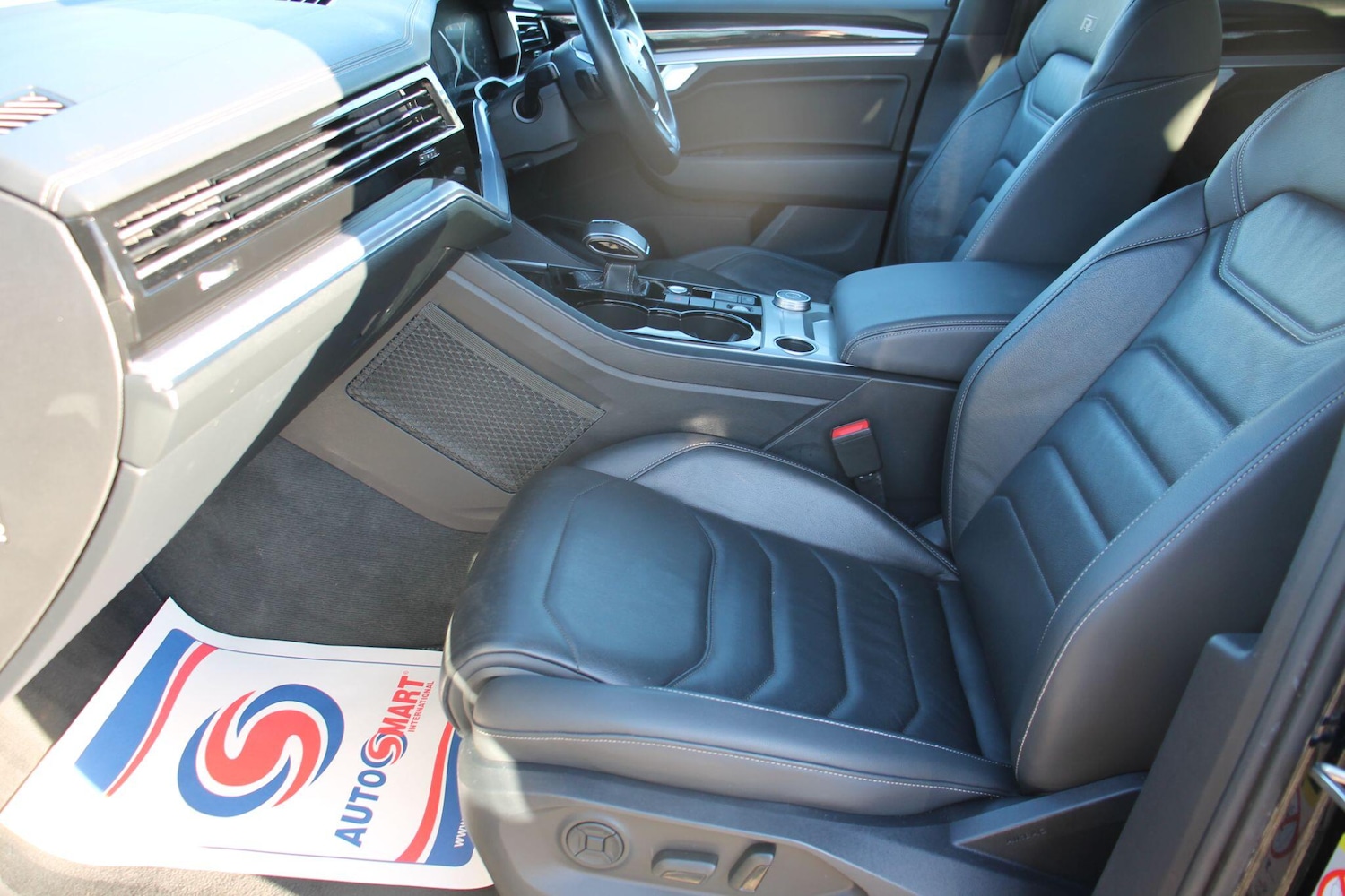 Used Volkswagen Touareg for sale - 77091284: Photo 10