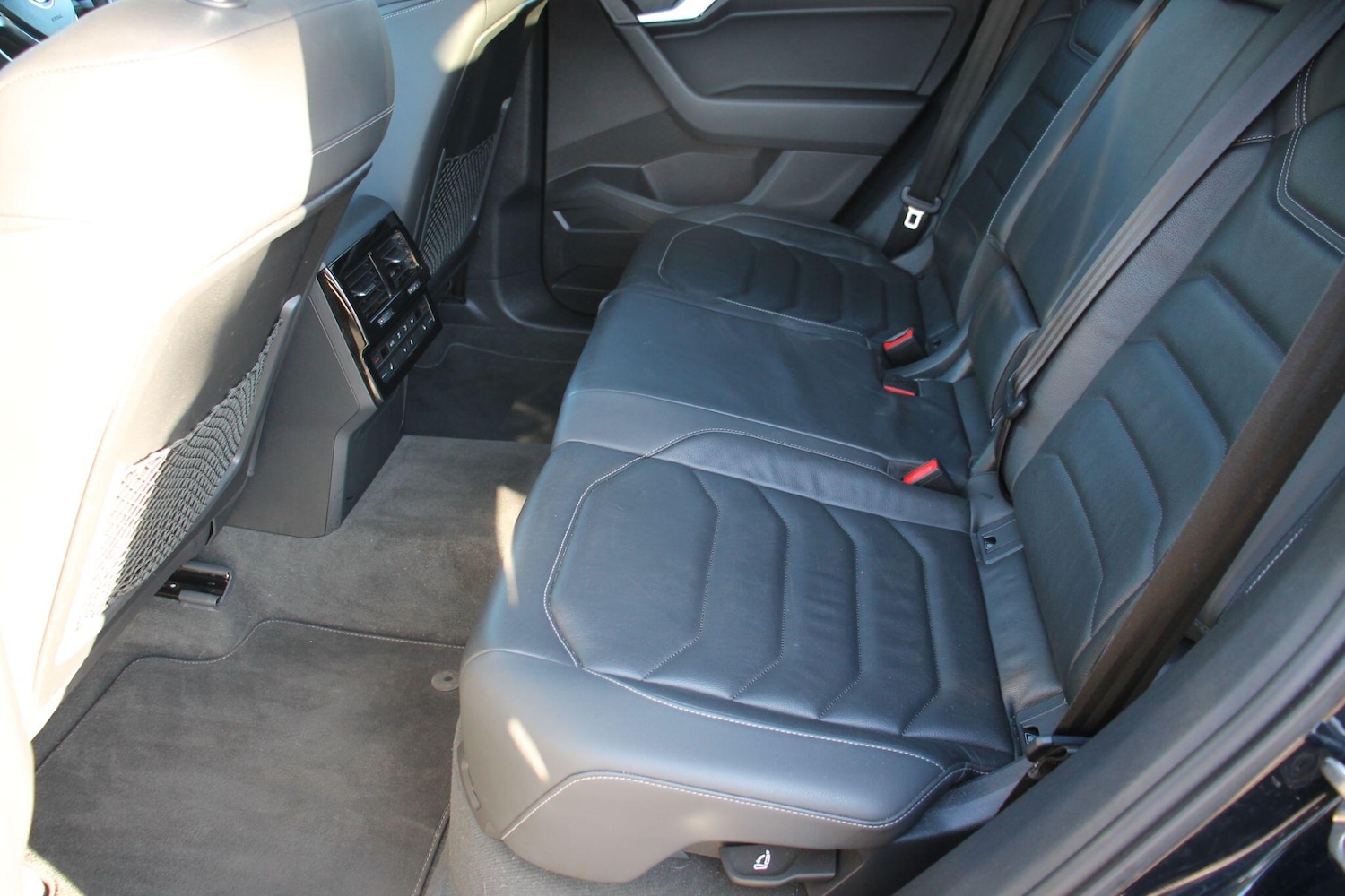 Used Volkswagen Touareg for sale - 77091284: Photo 19