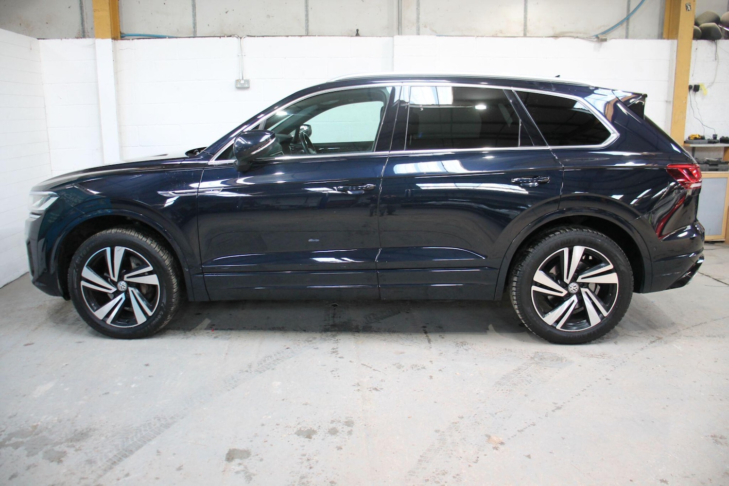 Used Volkswagen Touareg for sale - 77091284: Photo 4