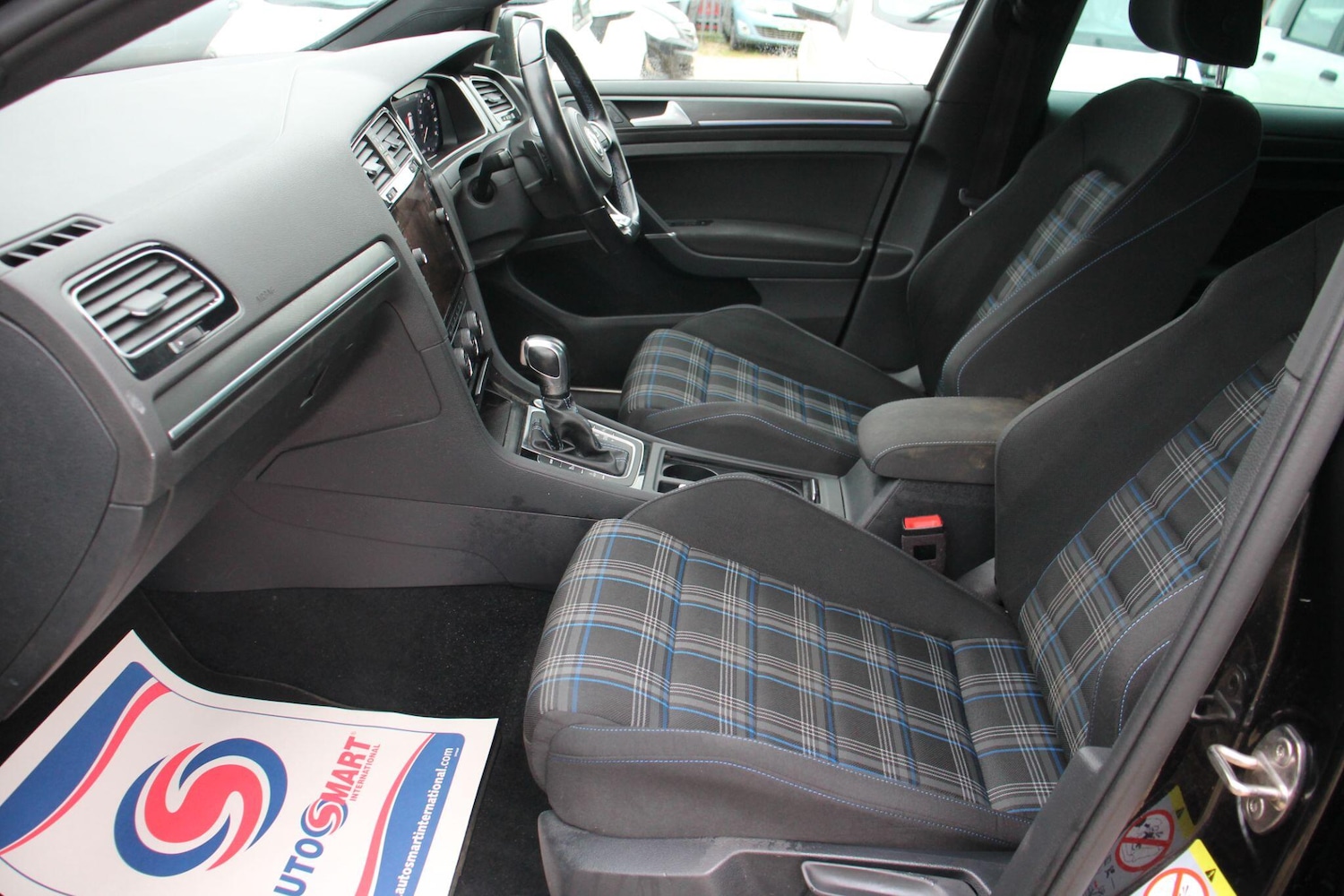 Used Volkswagen Golf 2020 for sale - 77597891: Photo 10