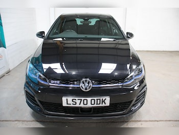 Used Volkswagen Golf 2020 for sale - 77597891: Photo