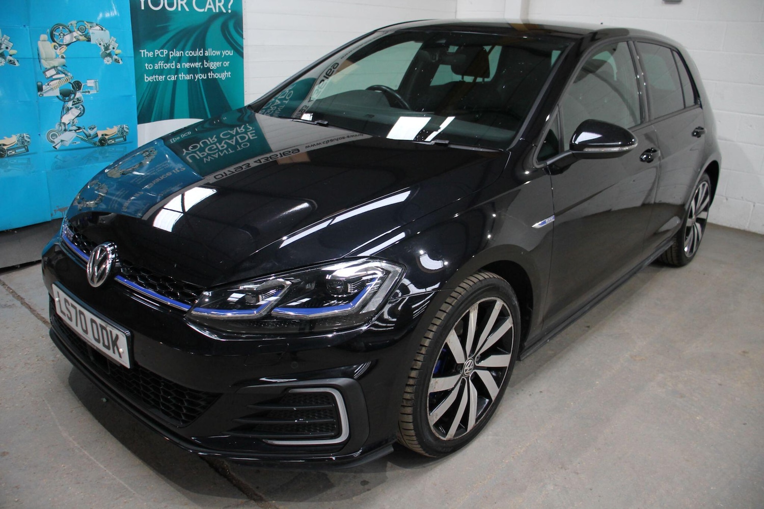 Used Volkswagen Golf 2020 for sale - 77597891: Photo 3
