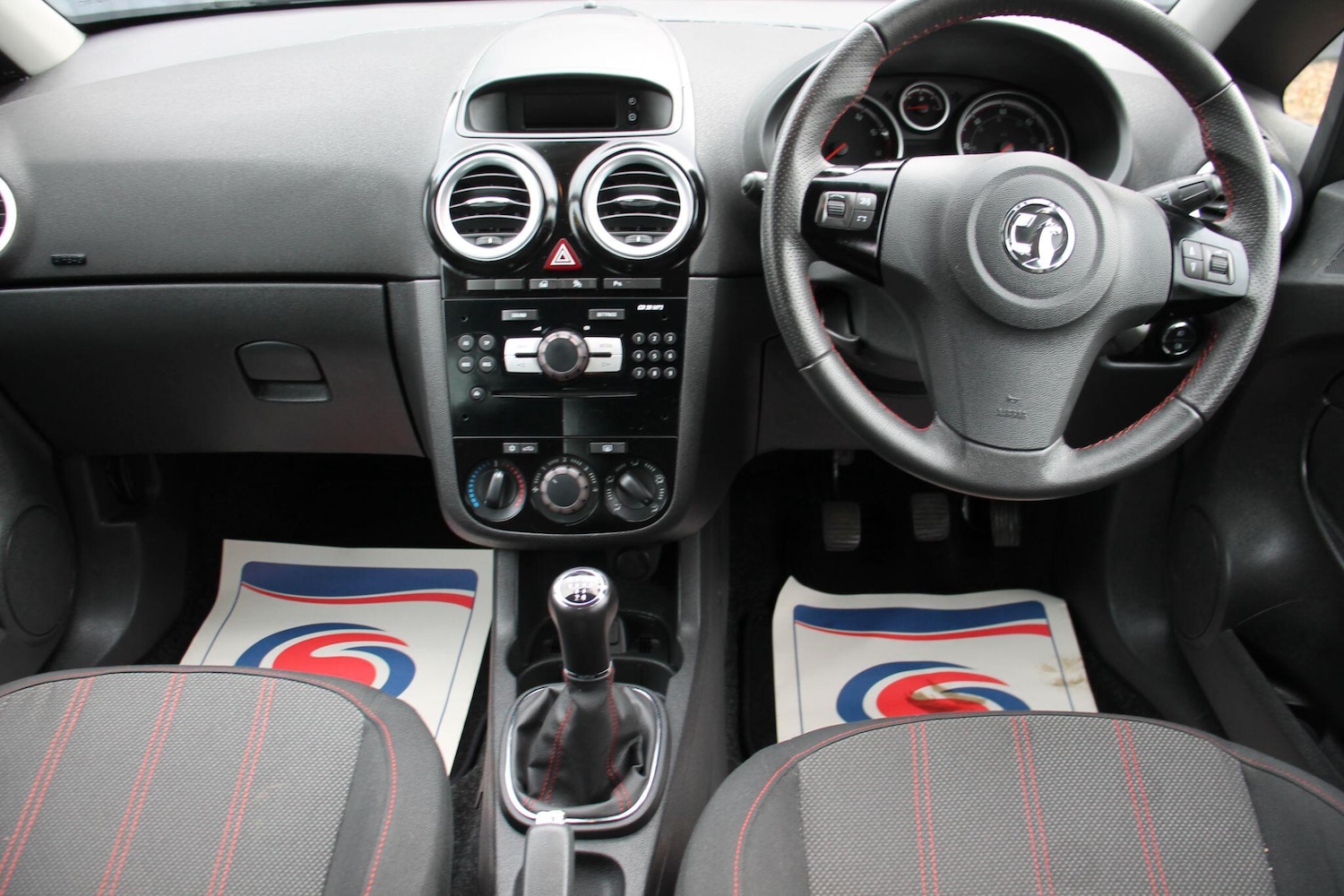 Used Vauxhall Corsa 2013 for sale - 76284035: Photo 11