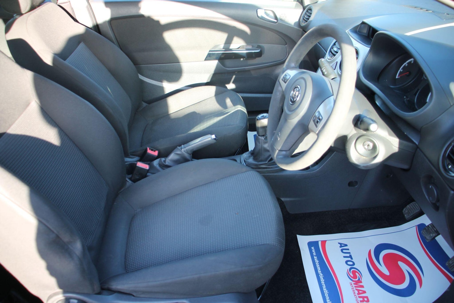 Used Vauxhall Corsa 2009 for sale - 77559274: Photo 10