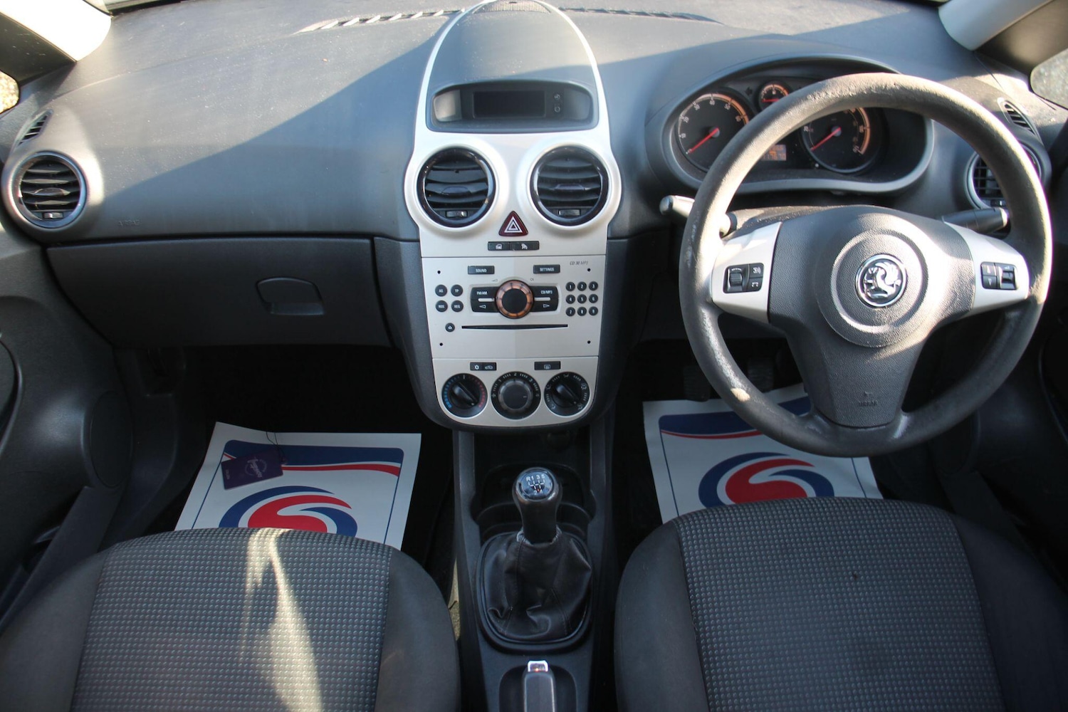 Used Vauxhall Corsa 2009 for sale - 77559274: Photo 15