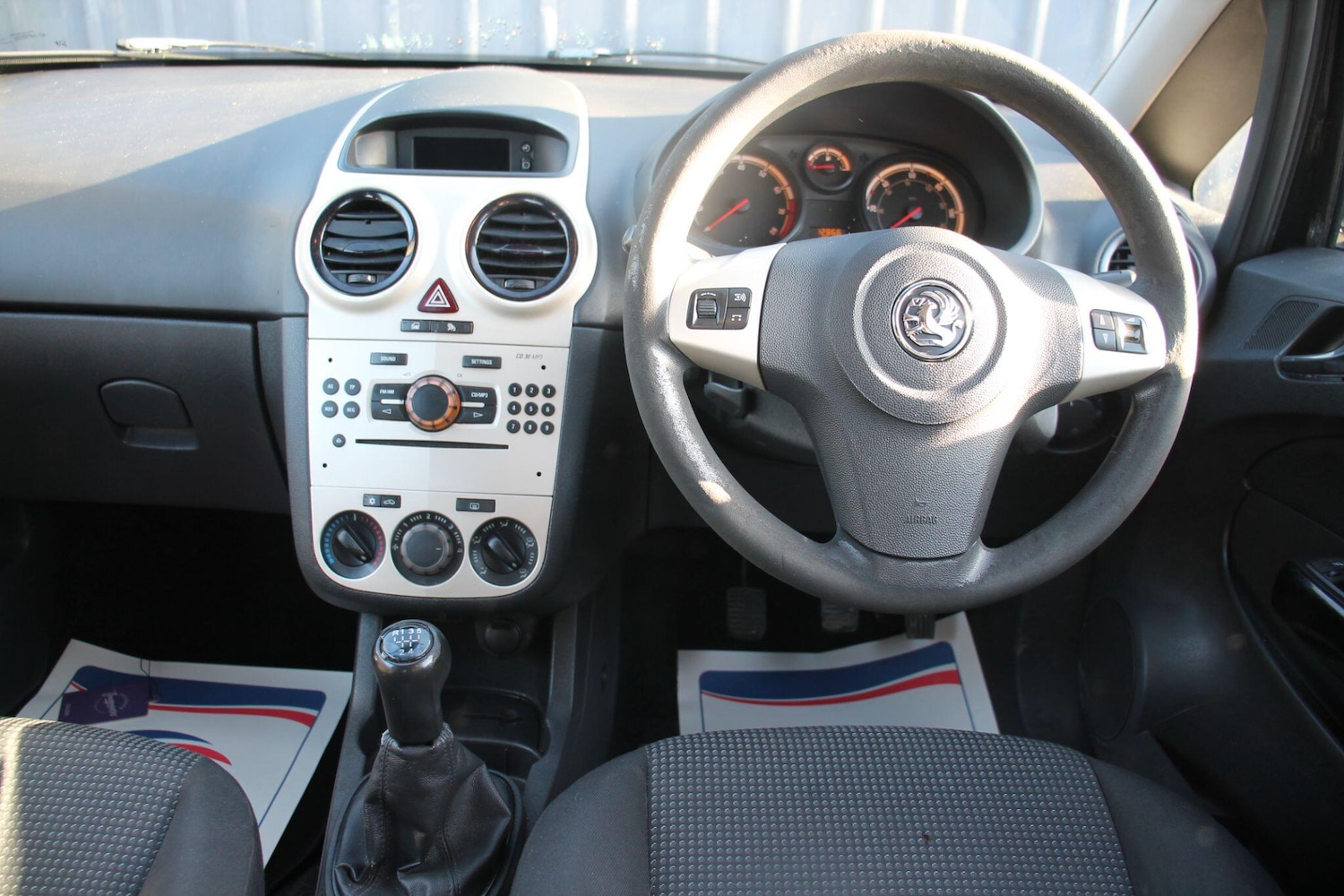 Used Vauxhall Corsa 2009 for sale - 77559274: Photo 9