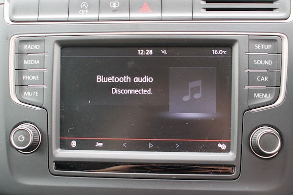 Used Volkswagen Polo 2015 for sale - 76158436: Photo 12