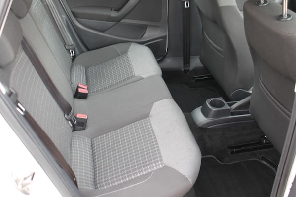 Used Volkswagen Polo 2015 for sale - 76158436: Photo 14
