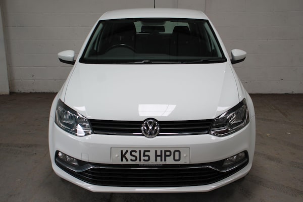 Used Volkswagen Polo 2015 for sale - 76158436: Photo 2
